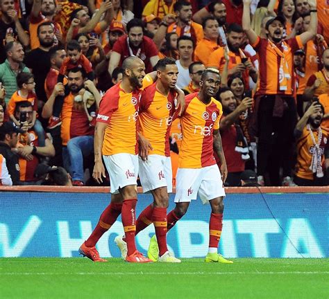 Galatasaray - Başakşehir maçı saat kaçta ve hangi kanalda? İşte ilk 11'ler